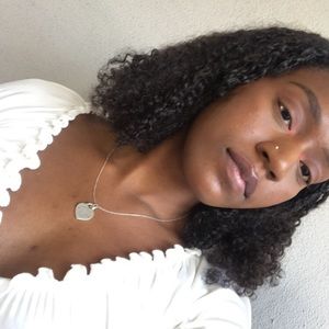 Meet your Posher, Tajai